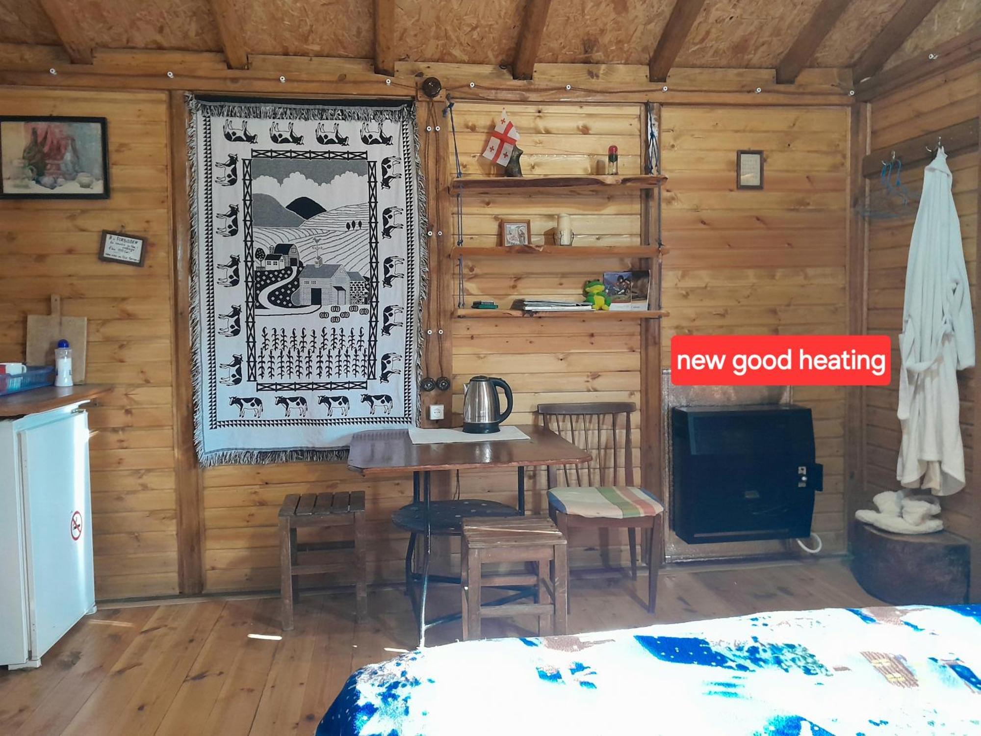 מרטווילי Tiny Houses Genacvale חדר תמונה