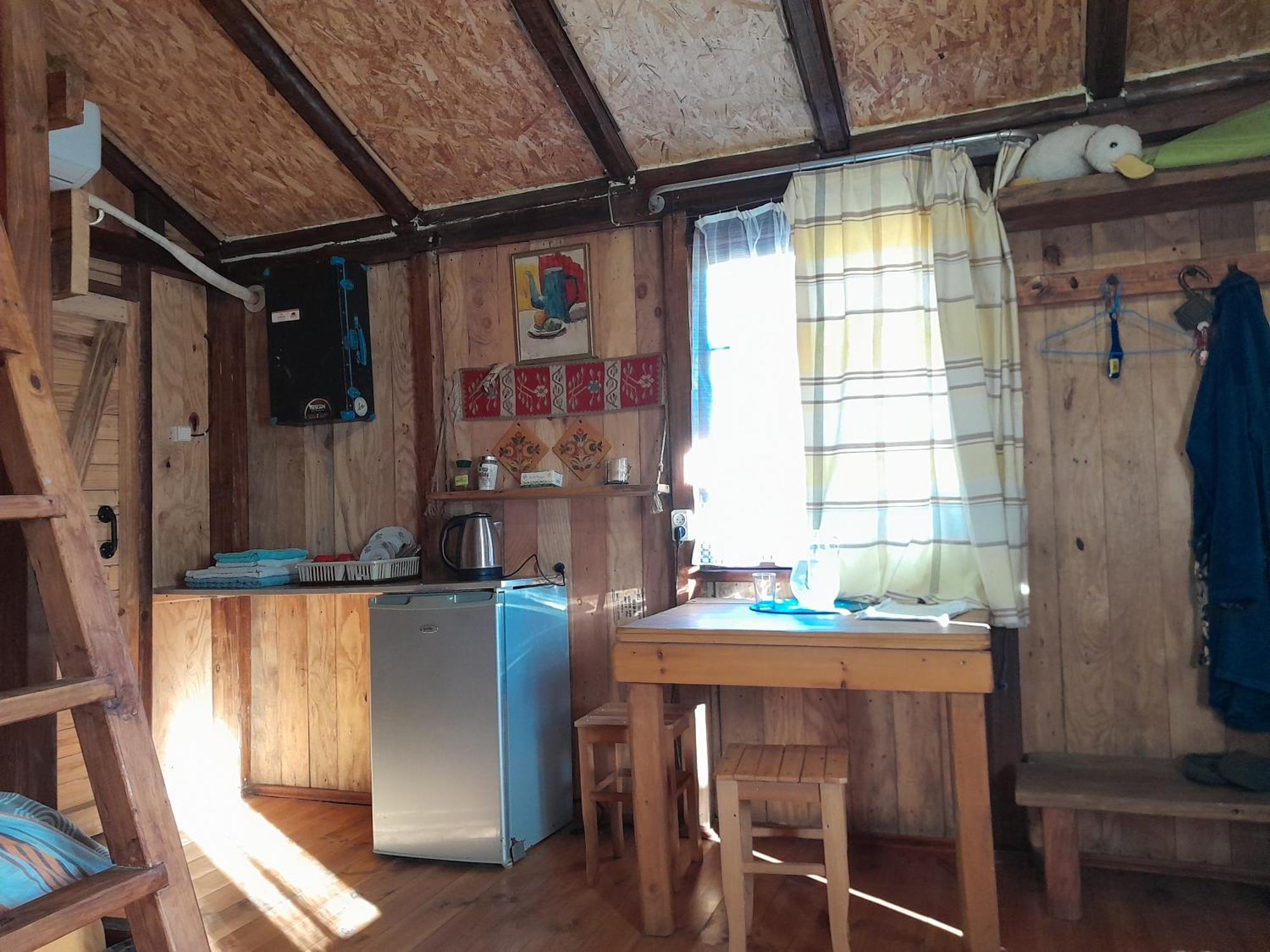 מרטווילי Tiny Houses Genacvale מראה חיצוני תמונה